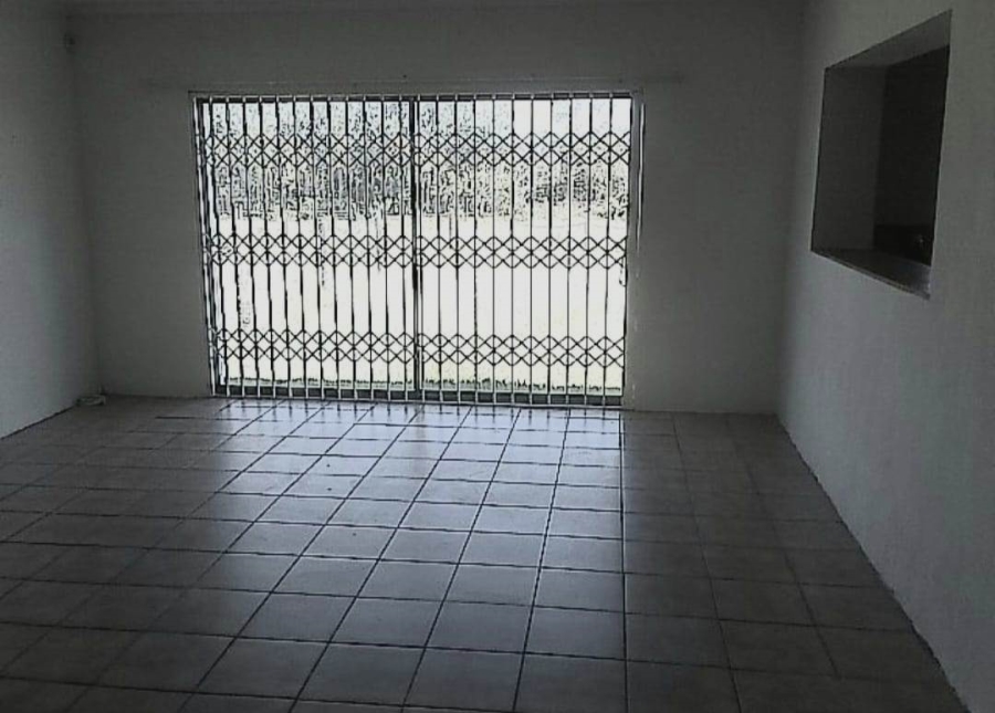 3 Bedroom Property for Sale in Chelsea Eastern Cape